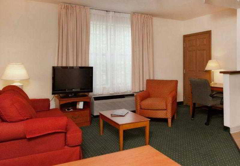 Towneplace Suites Charlotte University Research Park Esterno foto