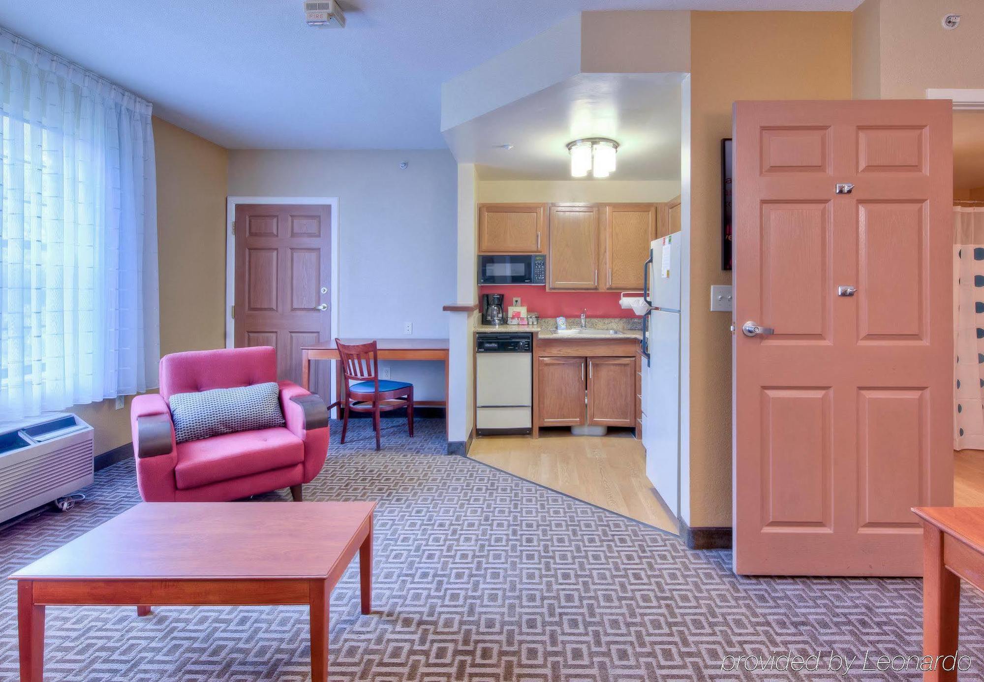 Towneplace Suites Charlotte University Research Park Esterno foto