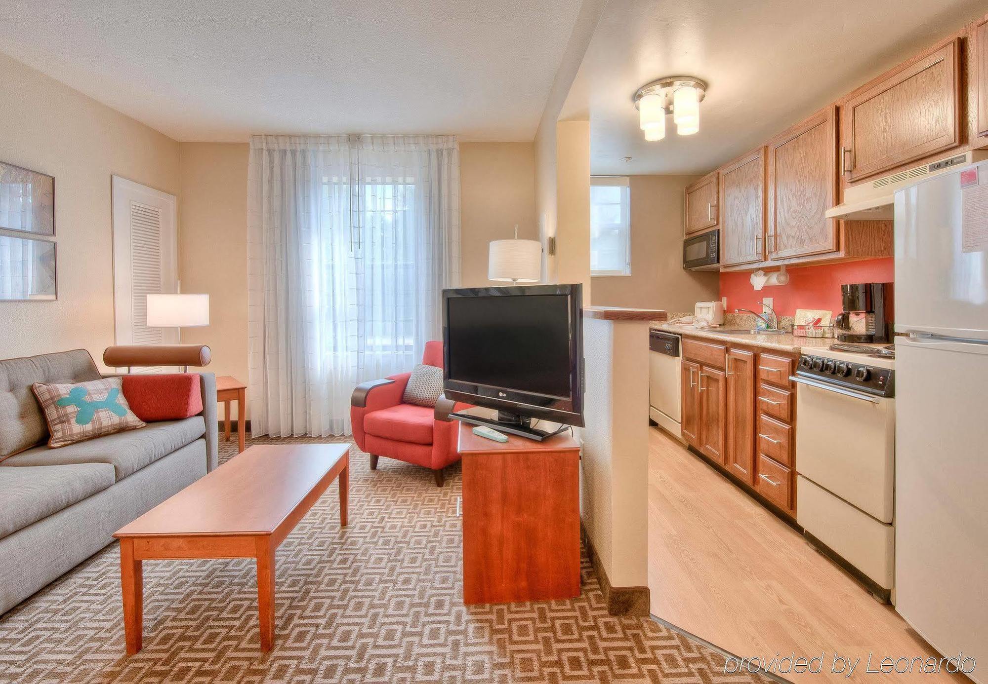Towneplace Suites Charlotte University Research Park Esterno foto