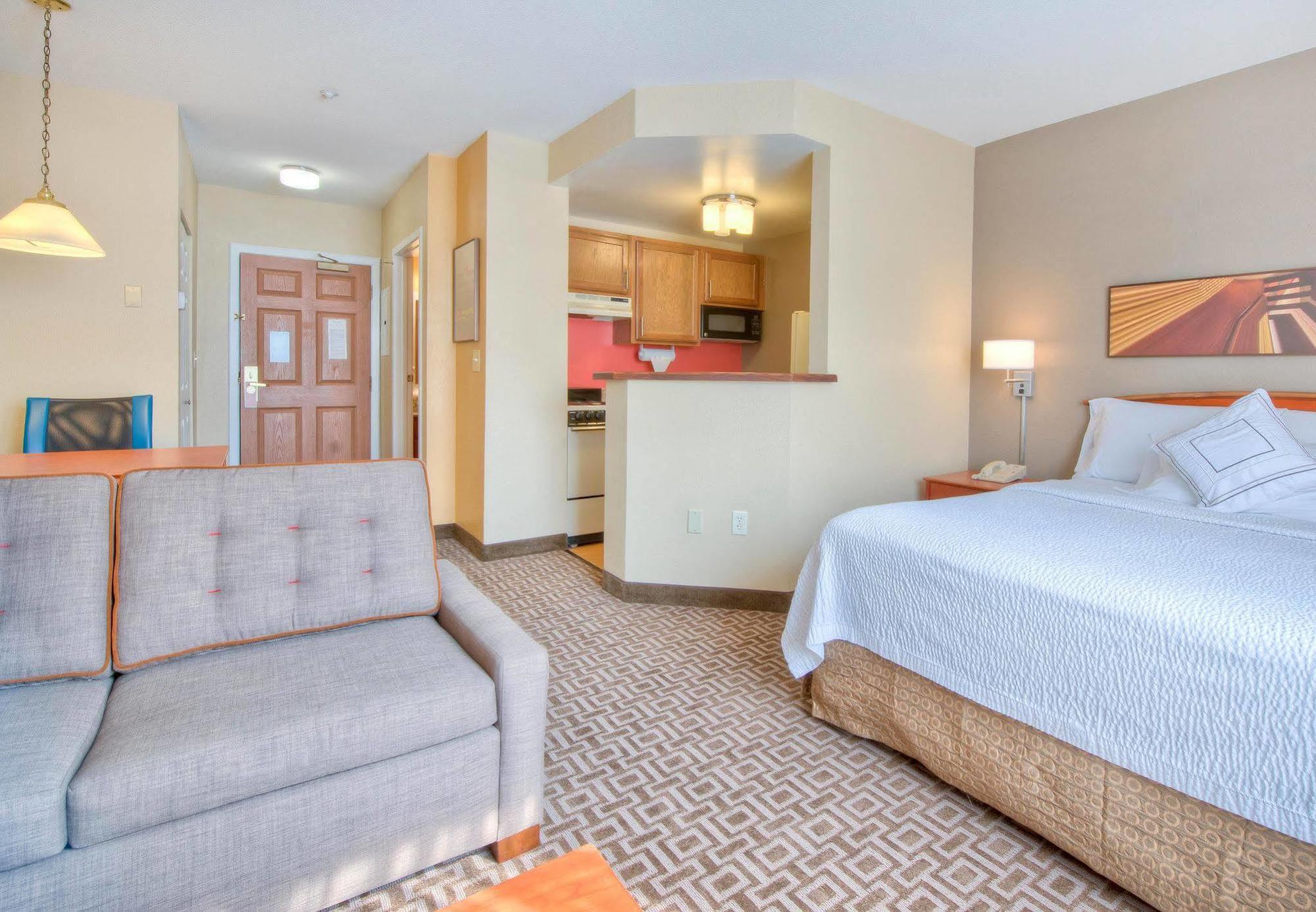 Towneplace Suites Charlotte University Research Park Esterno foto