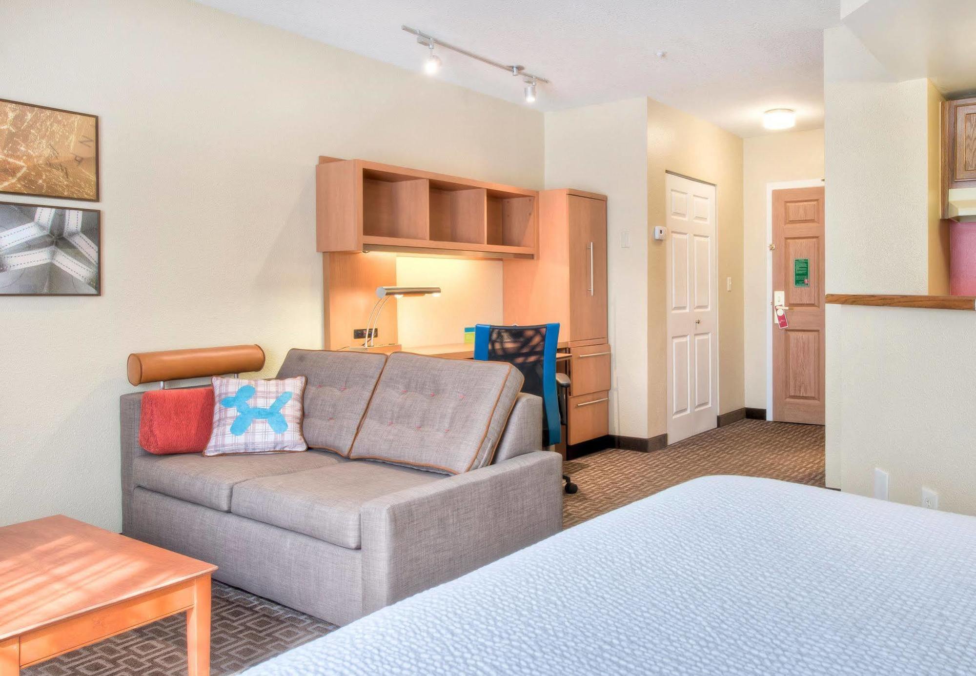 Towneplace Suites Charlotte University Research Park Esterno foto